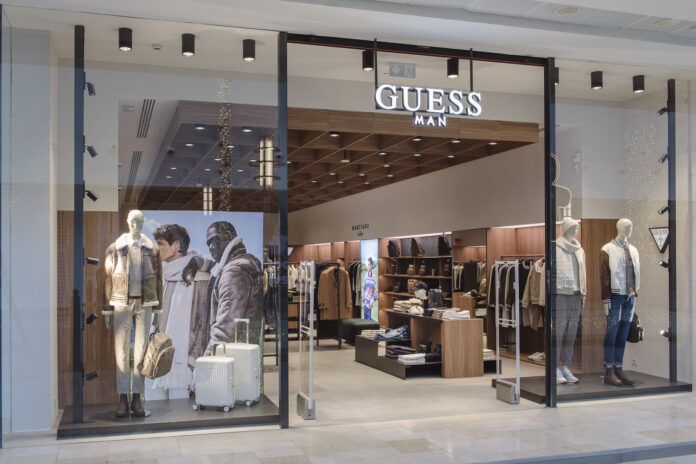 GUESS moda masculina